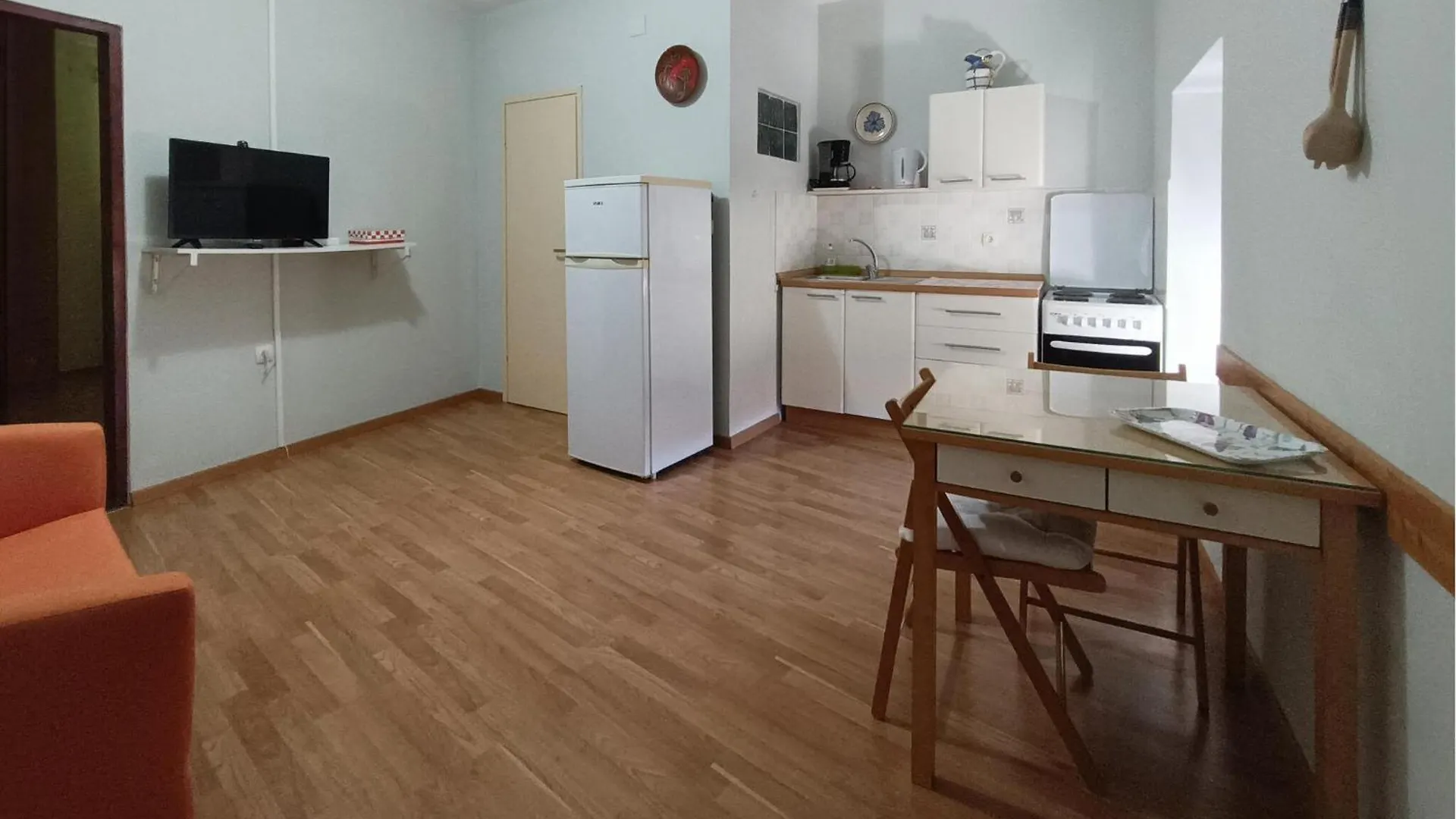 Gorgeous Apartment In Novigrad With Kitchen Croatia