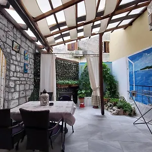 Leona Novigrad (Istria)